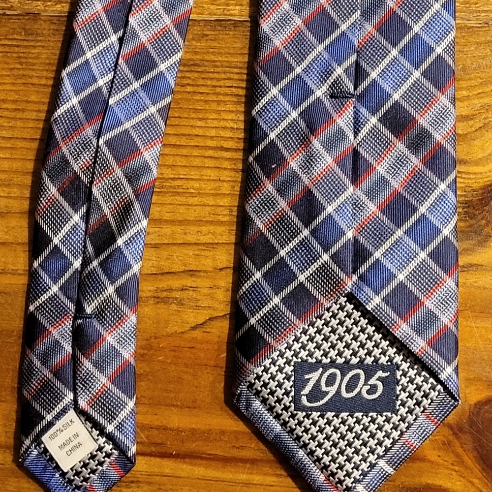 1905 Collection Check Tie